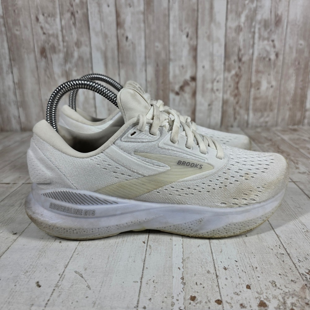 Brooks Adrenaline GTS 24 Womens 6 Wide Running Shoes White 1204261D148